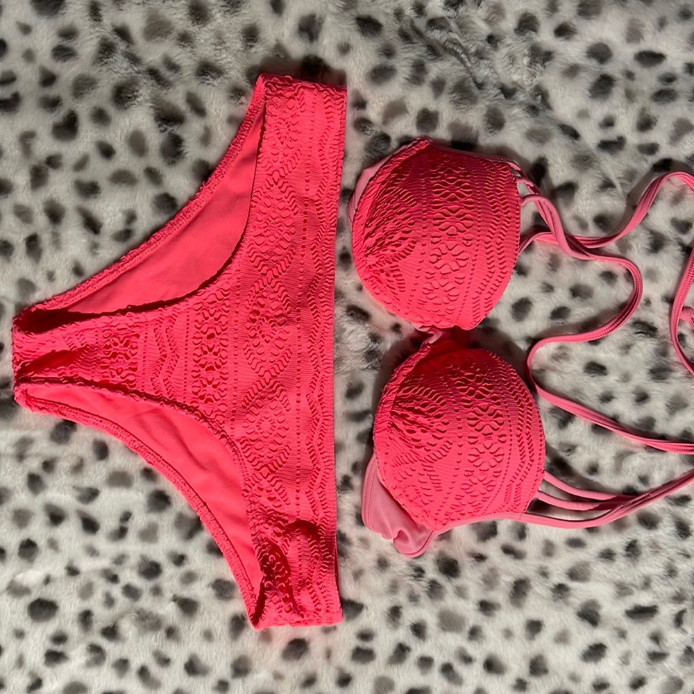 Hollister bathing suit